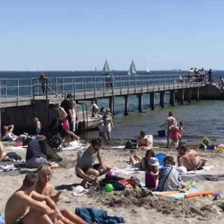 Seaview And Swimming Hellerup